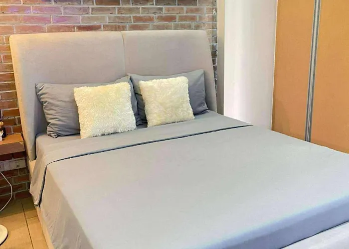 Elegant With Balcony L Free Wifi And Netflix I Across Naia T3 Airport * Manila