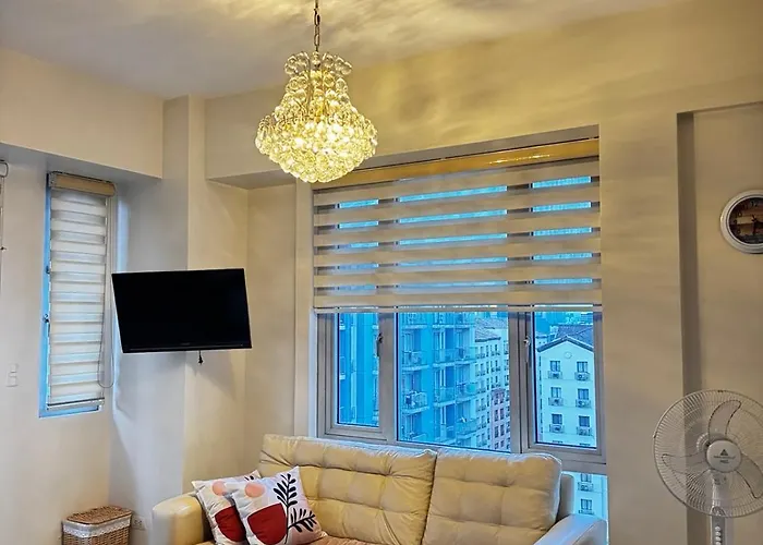 Elegant With Balcony L Free Wifi And Netflix I Across Naia T3 Airport Apartamento