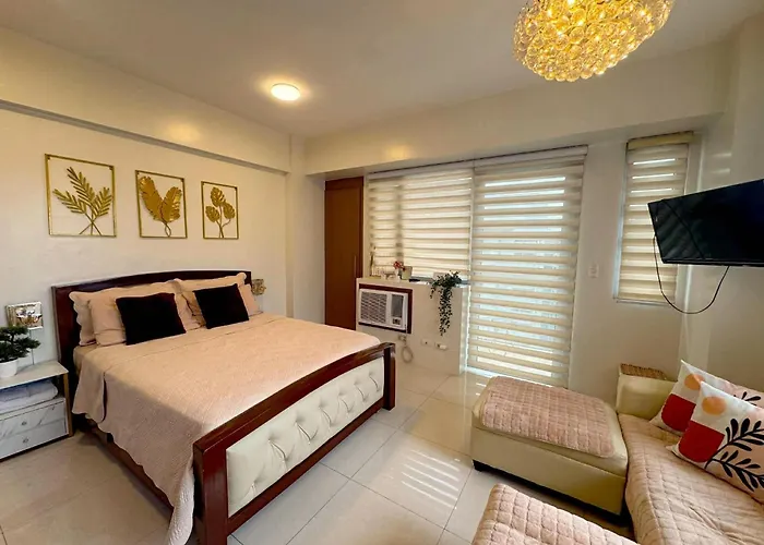 Elegant With Balcony L Free Wifi And Netflix I Across Naia T3 Airport Apartamento Manila